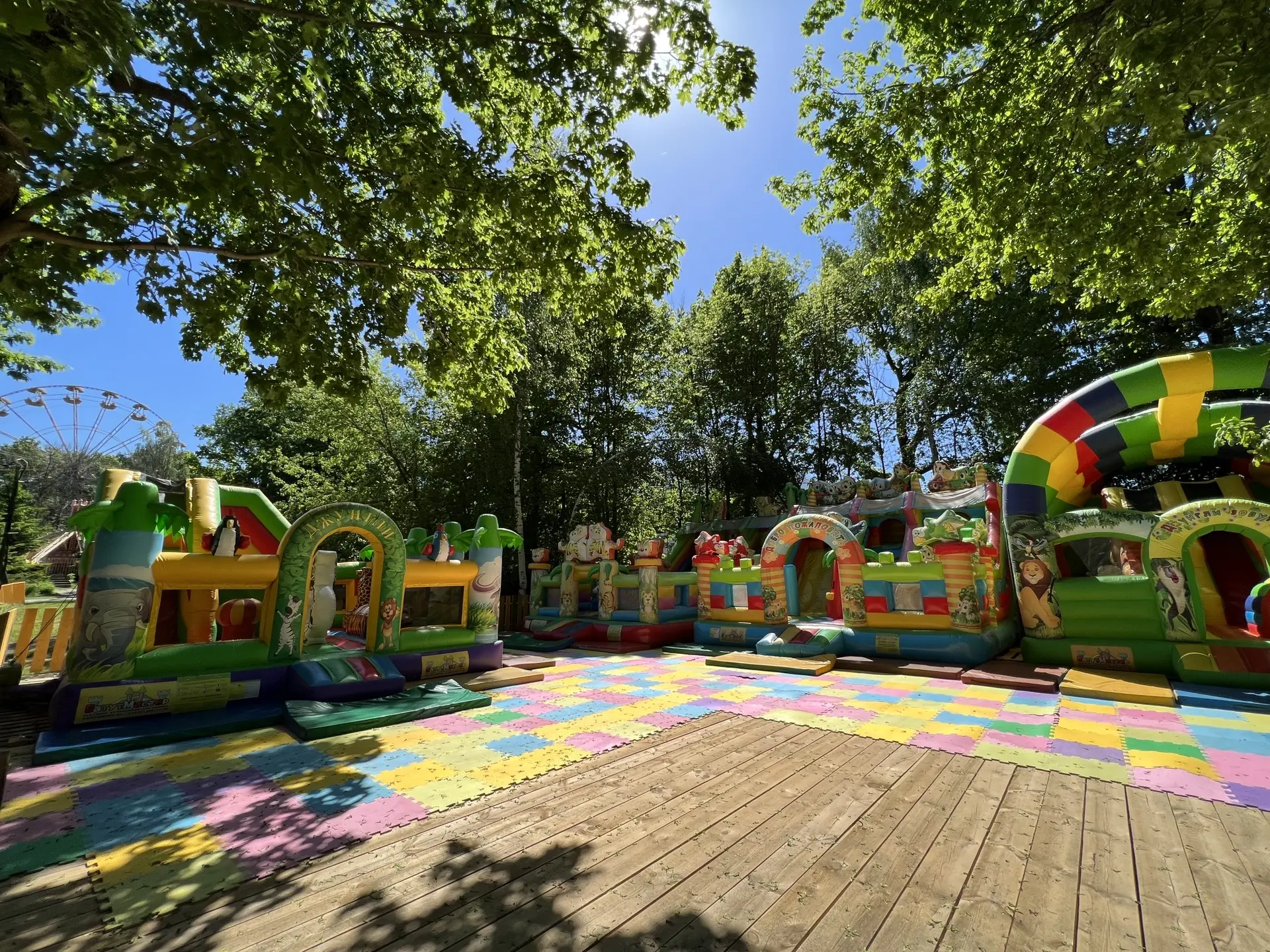 В Лакреевском парке открылась НОВАЯ БАТУТНАЯ ПЛОЩАДКА 🎉