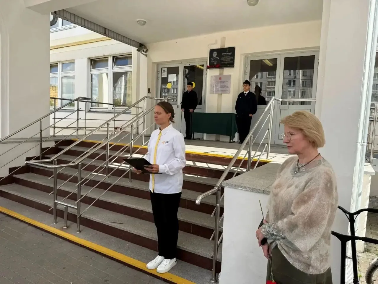 🎖️Сегодня для нашей школы особенный день — день рождения Героя России Артема Юрьевича ...