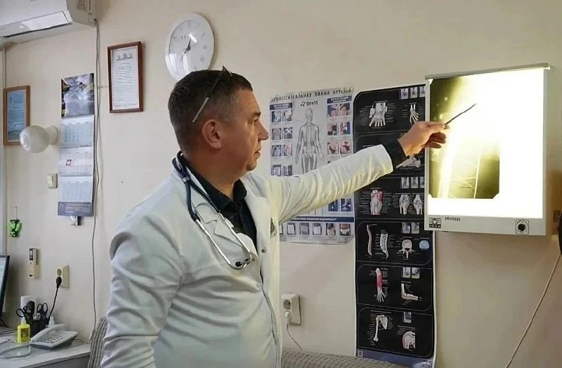 В Балакове мужчину с переломом бедра поставили на ноги за два дня.