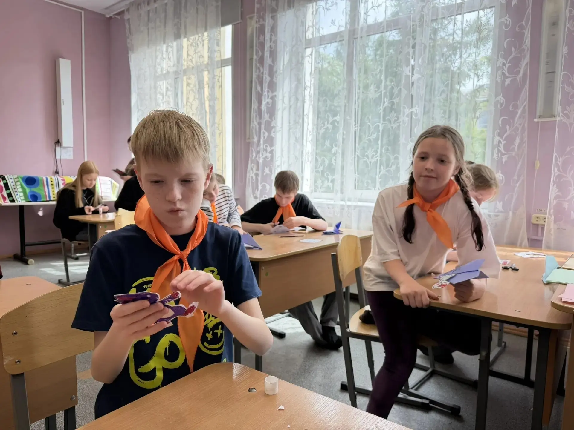 🎈 В #ЦТРОктябрьский стартовала летняя смена «Весёлые картинки»!