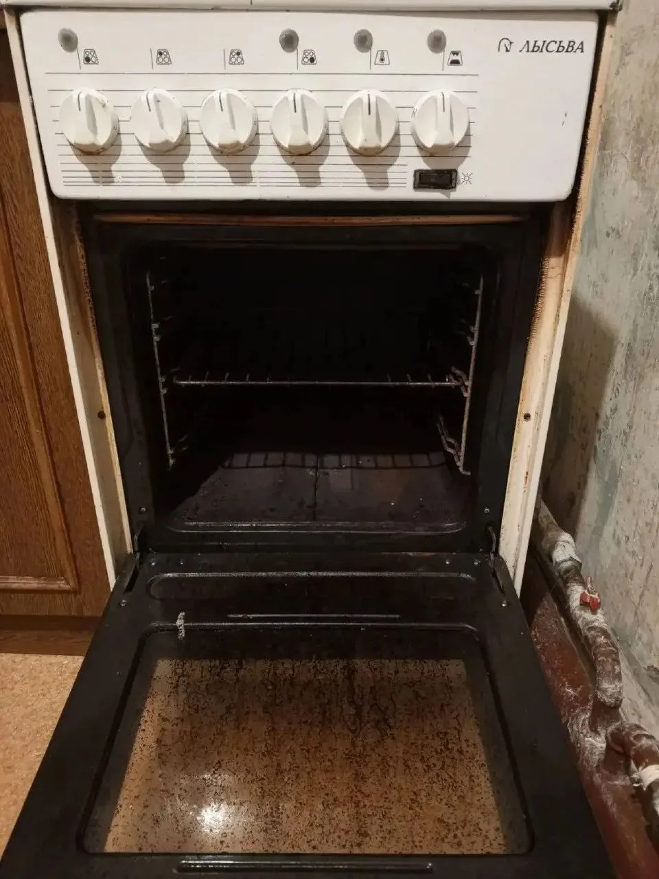 Продам плиту электрическую Лысьва, б/у, в хорошем, рабочем состоянии.