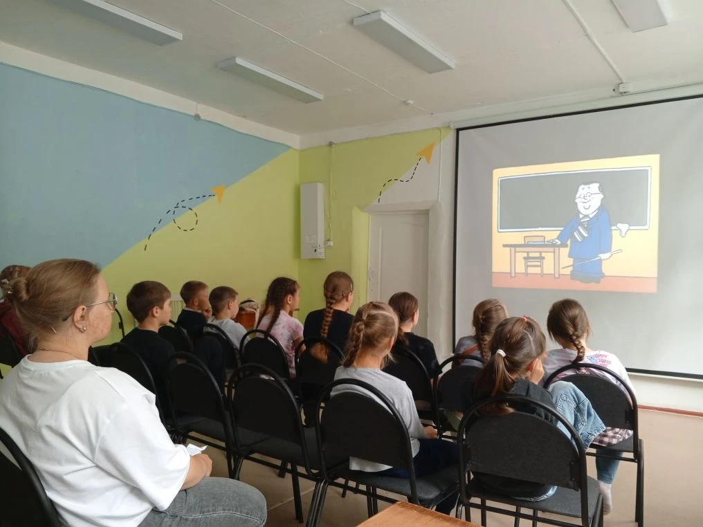 📚🎬 Сегодня мы с ребятами провели время не только весело, но и с большой пользой. В рамках программ