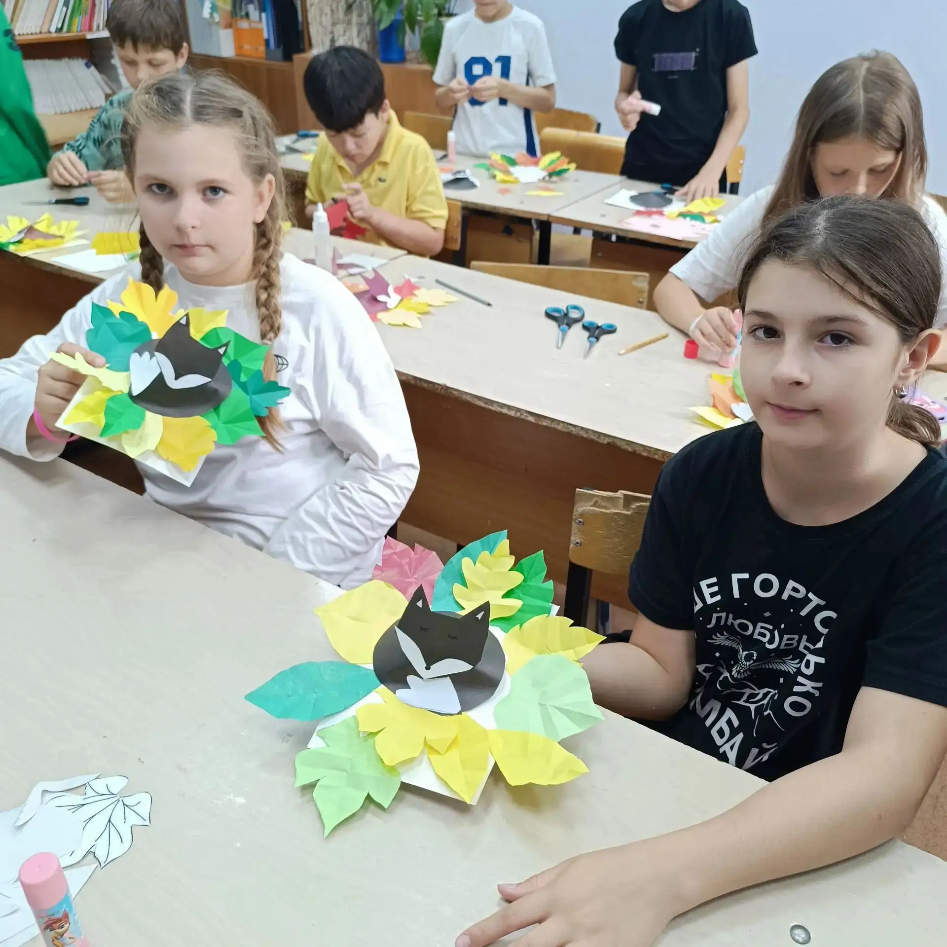 🌤Сегодняшнее утро в лагере началось со звука дождя за окном, но наш заряд бодрости это не испортило