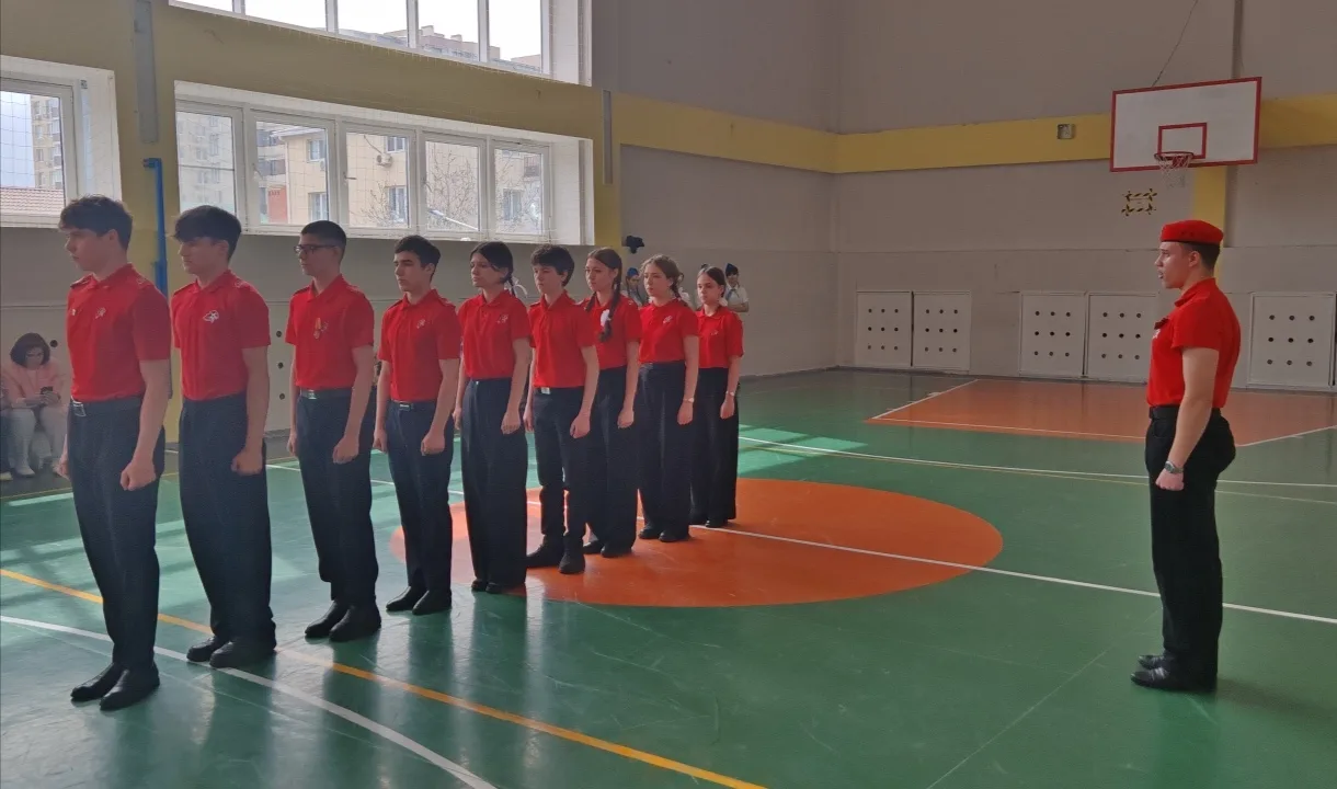 Отряд нашей школы  принял участие в первом этапе военно-патриотической игры «Зарница 2.0»!  Первый д