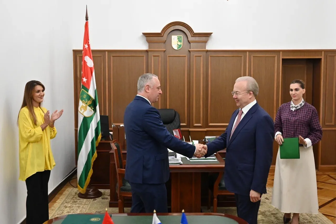 🤝Парламенты Башкортостана и Абхазии в совместном коммюнике объявили о планах расширить...