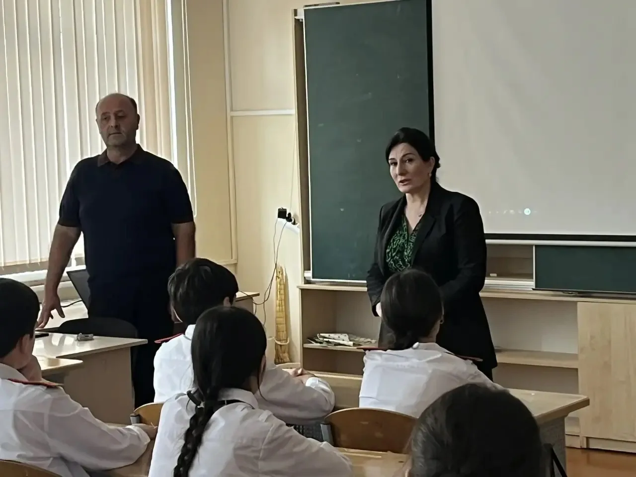 🌟 В 8 кадетском классе следственного комитета прошел открытый урок, посвященный одной ...