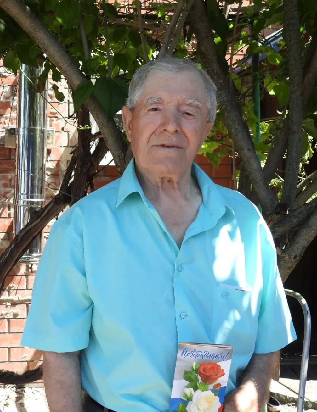 Сегодня свой 90-летний юбилей отмечает Александр Тихонович Дуленко, житель с. Нагорье, ветеран труда