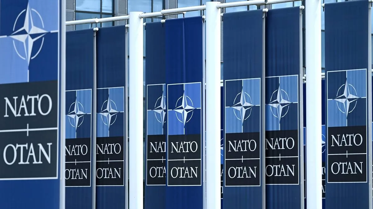 📰Bloomberg: НАТО разрабатывает "теорию быстрой победы" в случае якобы потенциального к...