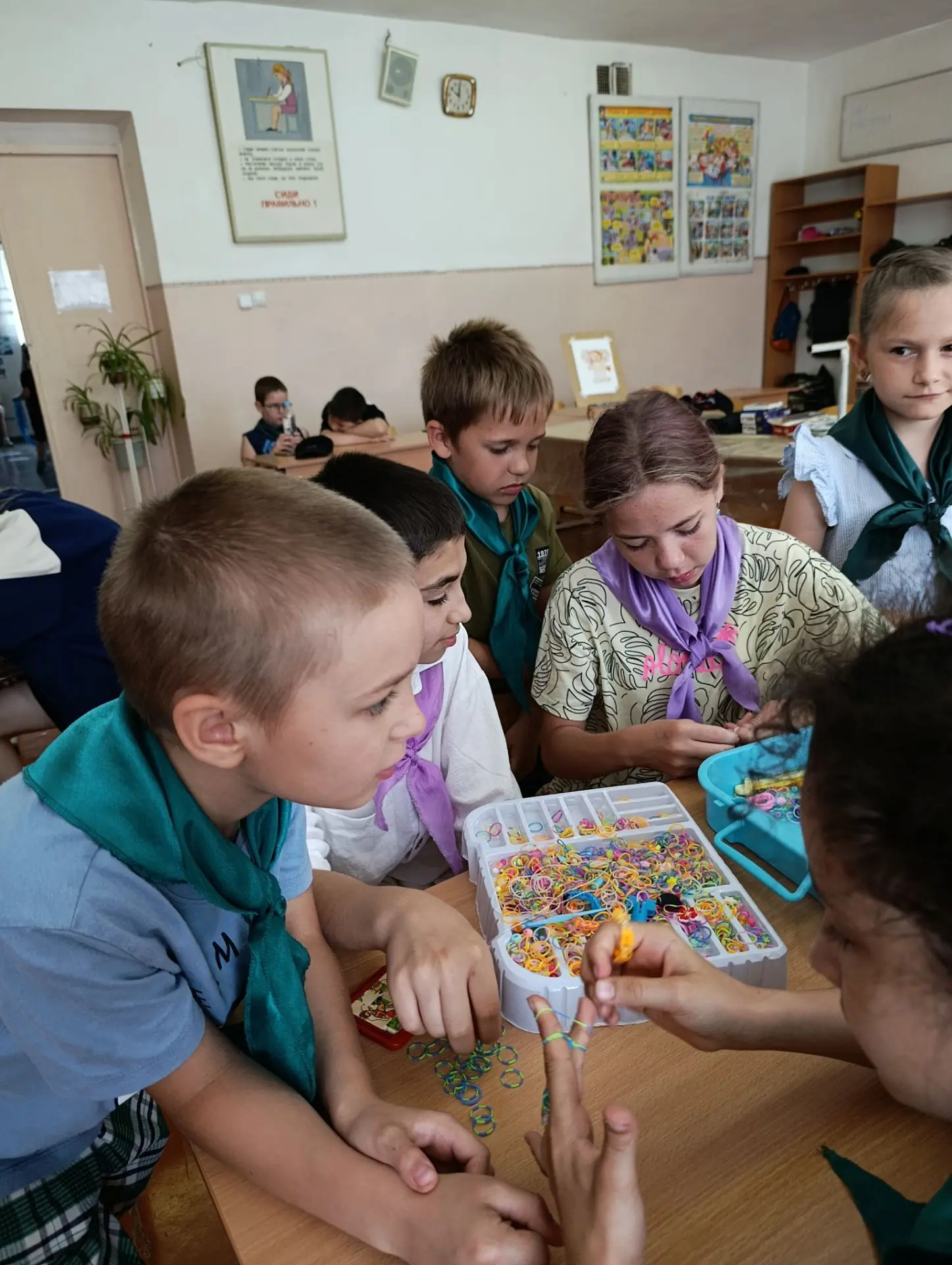 Час рукоделия в отряде "Фантазёры"