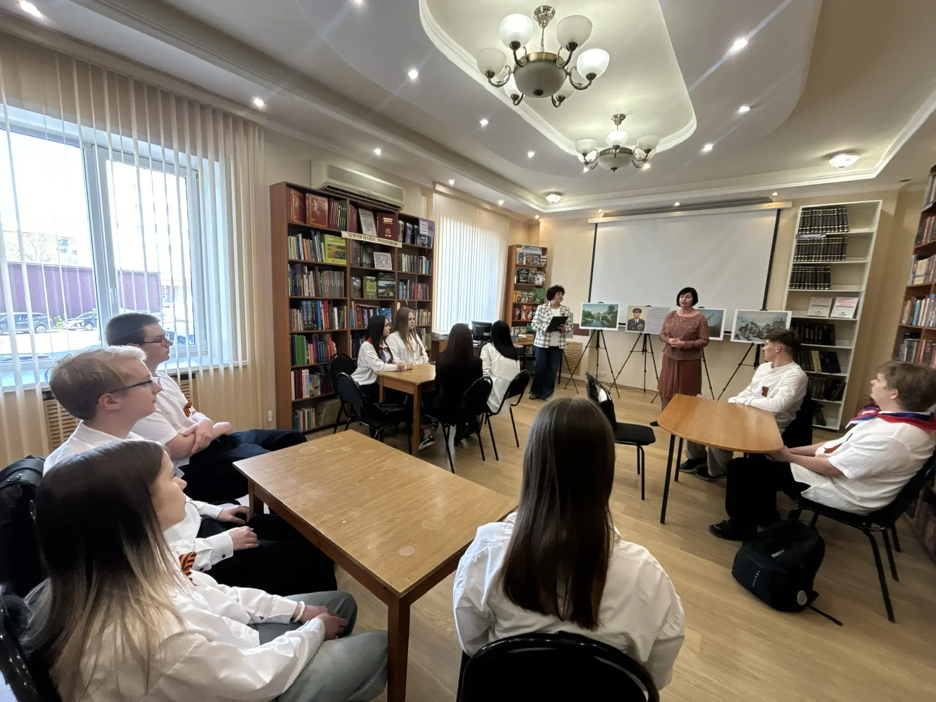 📝«Не в бой уходили солдаты. А шли в историю они…»  В преддверии Дня Великой Победы студенты группы О