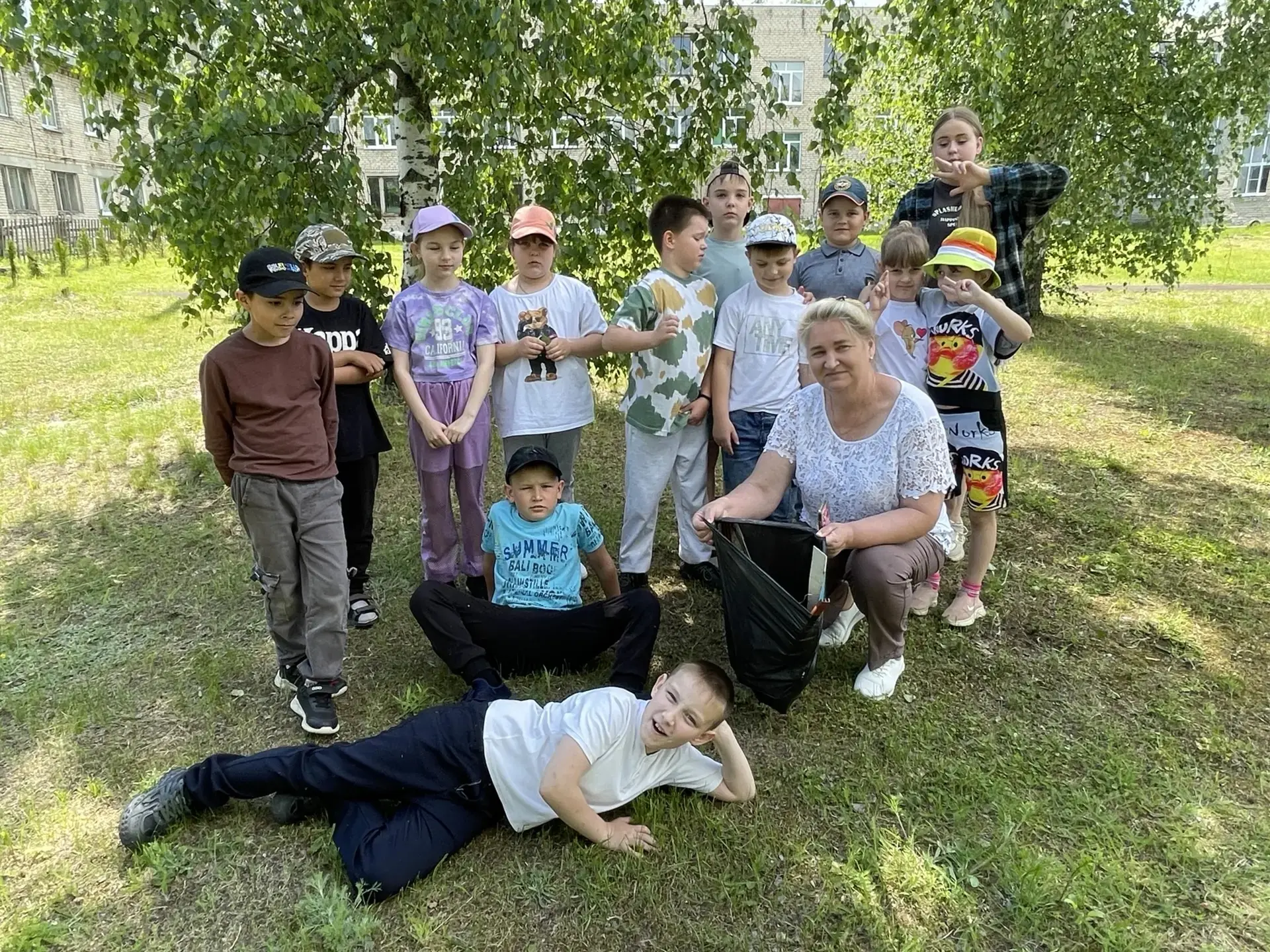 🎉 Сегодня в нашем лагере прошла миссия «Первые экологи»! 🌳🚮