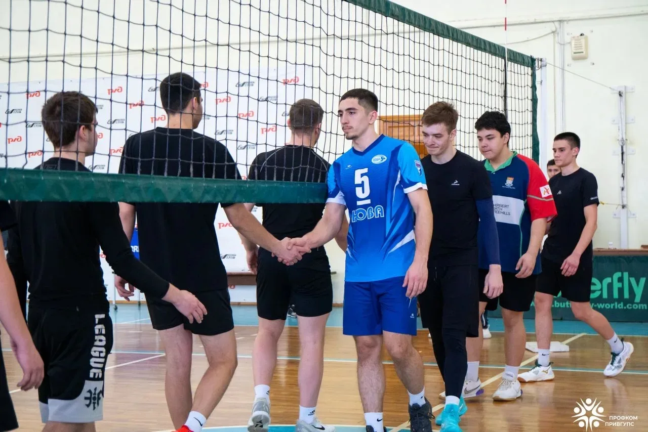 🏐 26 февраля в спортивном комплексе университета прошли ежегодные соревнования по волейболу в рамках