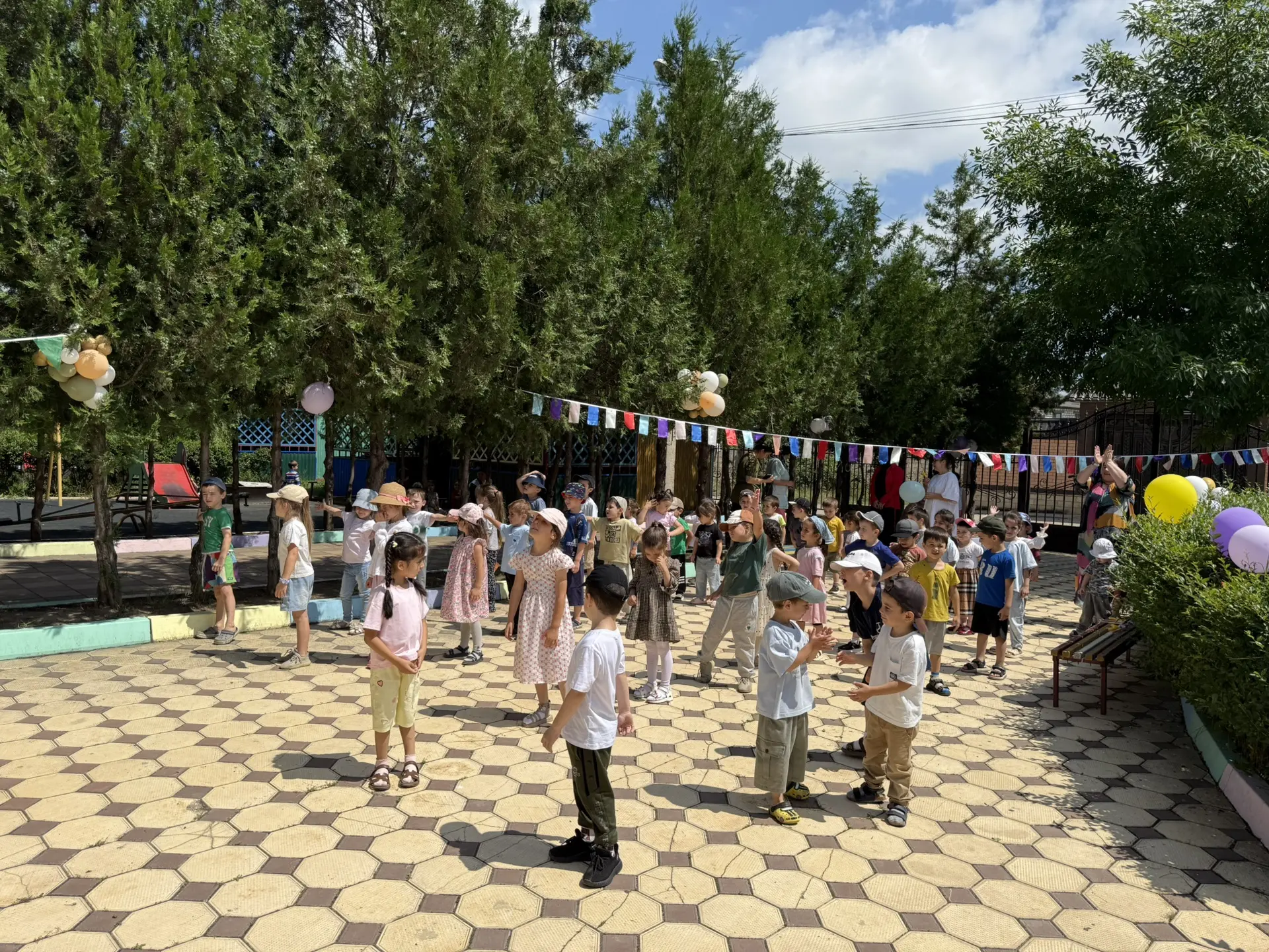 Лето — прекрасная пора для игр, веселья и отличного настроения!               На этой н...