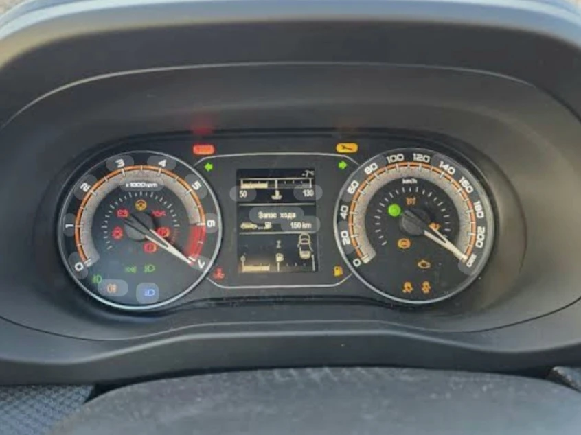 🚗🔥 Новая Lada Iskra прошла первые 2000 км… и уже выдала ошибку. Но история оказалась куда интереснее
