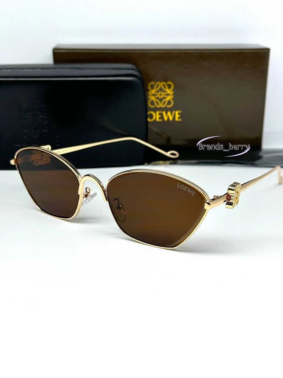 🕶 Стиль, который не нуждается в представлении  Cartier • Bvlgari • Miu Miu • Celine  Те самые модели