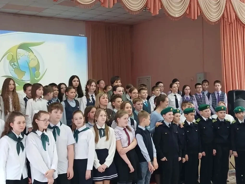 В мире, где проблемы экологии становятся все более актуальными, у взрослых есть надёжная опора — под