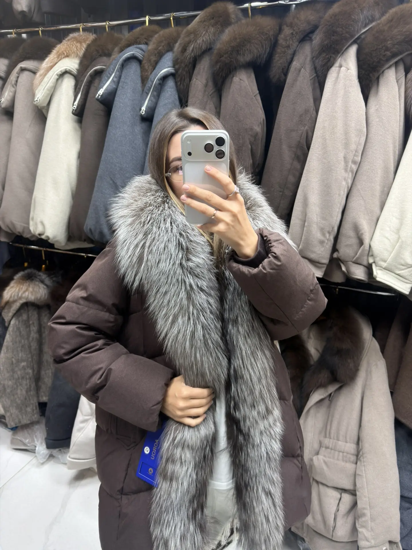 пуховики с мехом