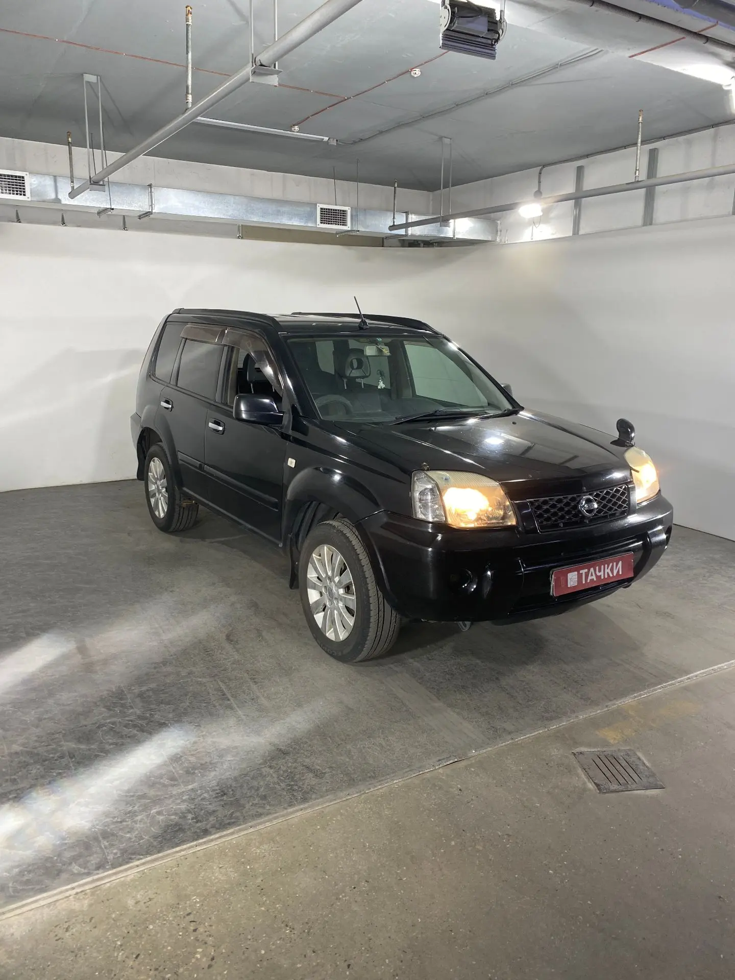 На аукционе Nisan X-Trail