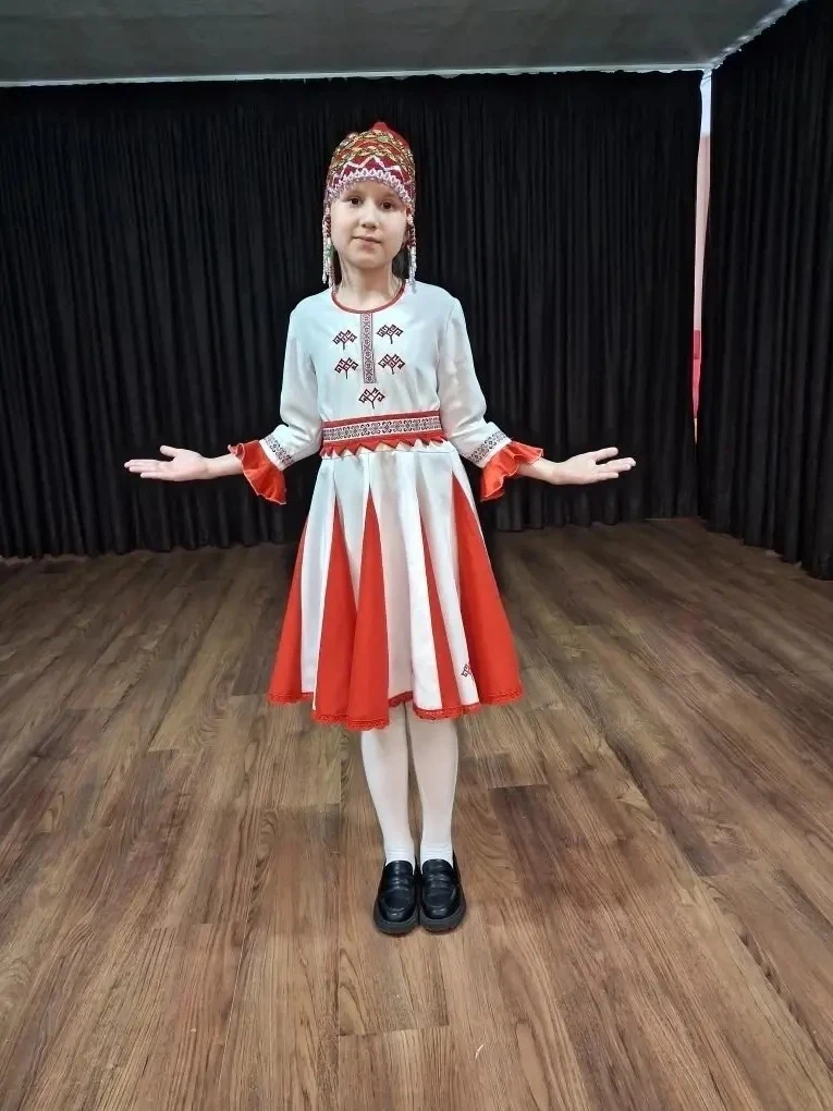 🎭. Новости культуры Воспитанницы 3 К класса, Анна П. и Анастасия Я. приняли участи в республиканском