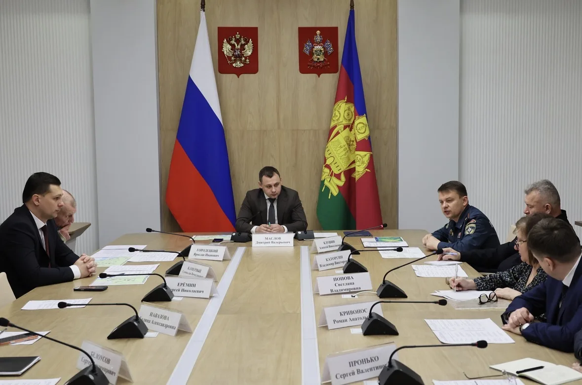 Из-за прогноза о непогоде на Кубани приведены в повышенную готовность силы и средства э...