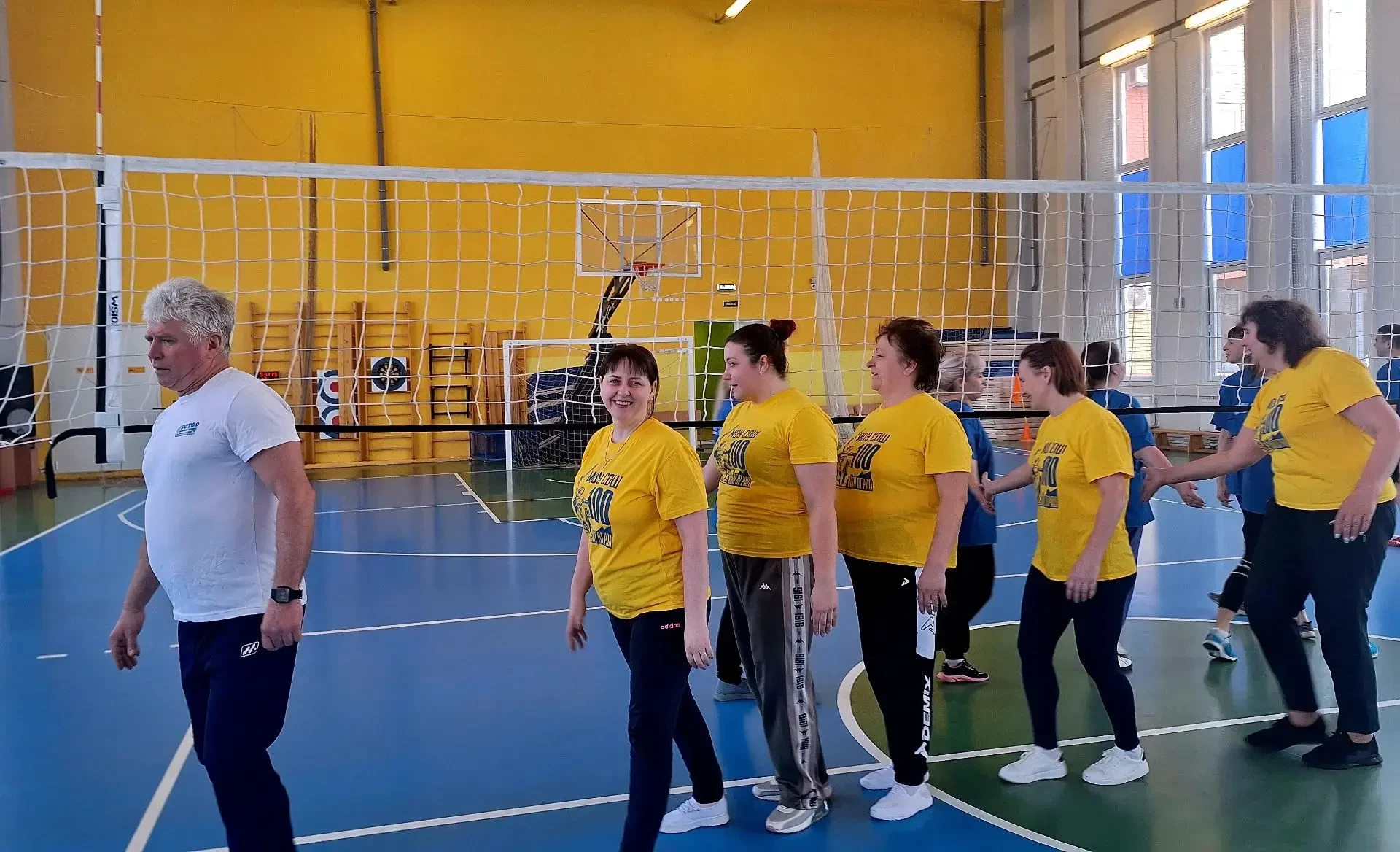 Наши учителя — на спортивной арене: участие команды в спартакиаде работников образования            