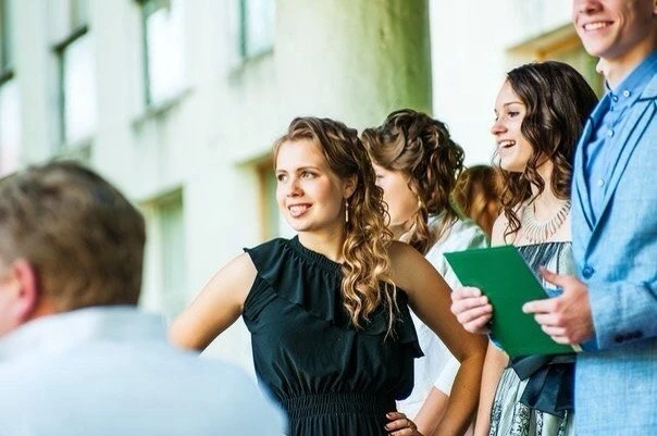 3 вещи, чтобы после выпуска из универа всё было ок с работой 👇

Прямо сейчас период поступления вып