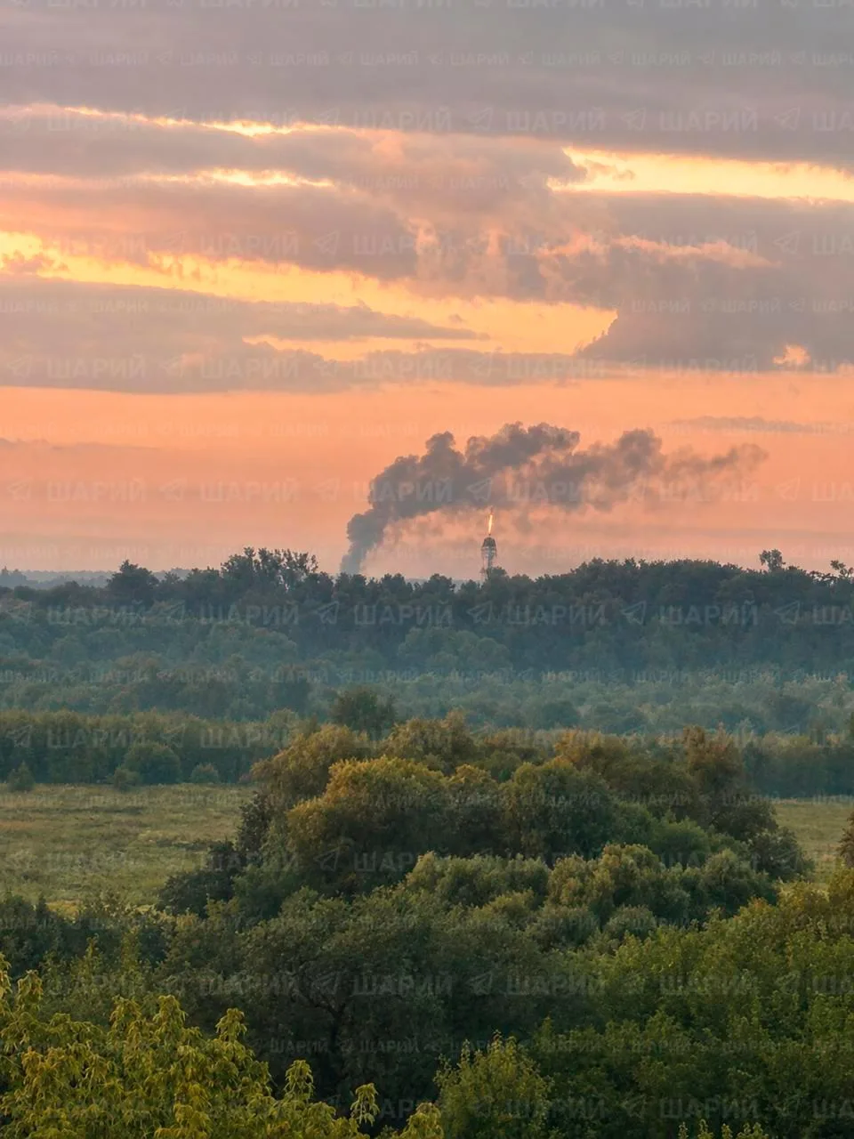 БПЛА атакуют Чехов Московской области. Вероятно, целью является склад Wildberries.
