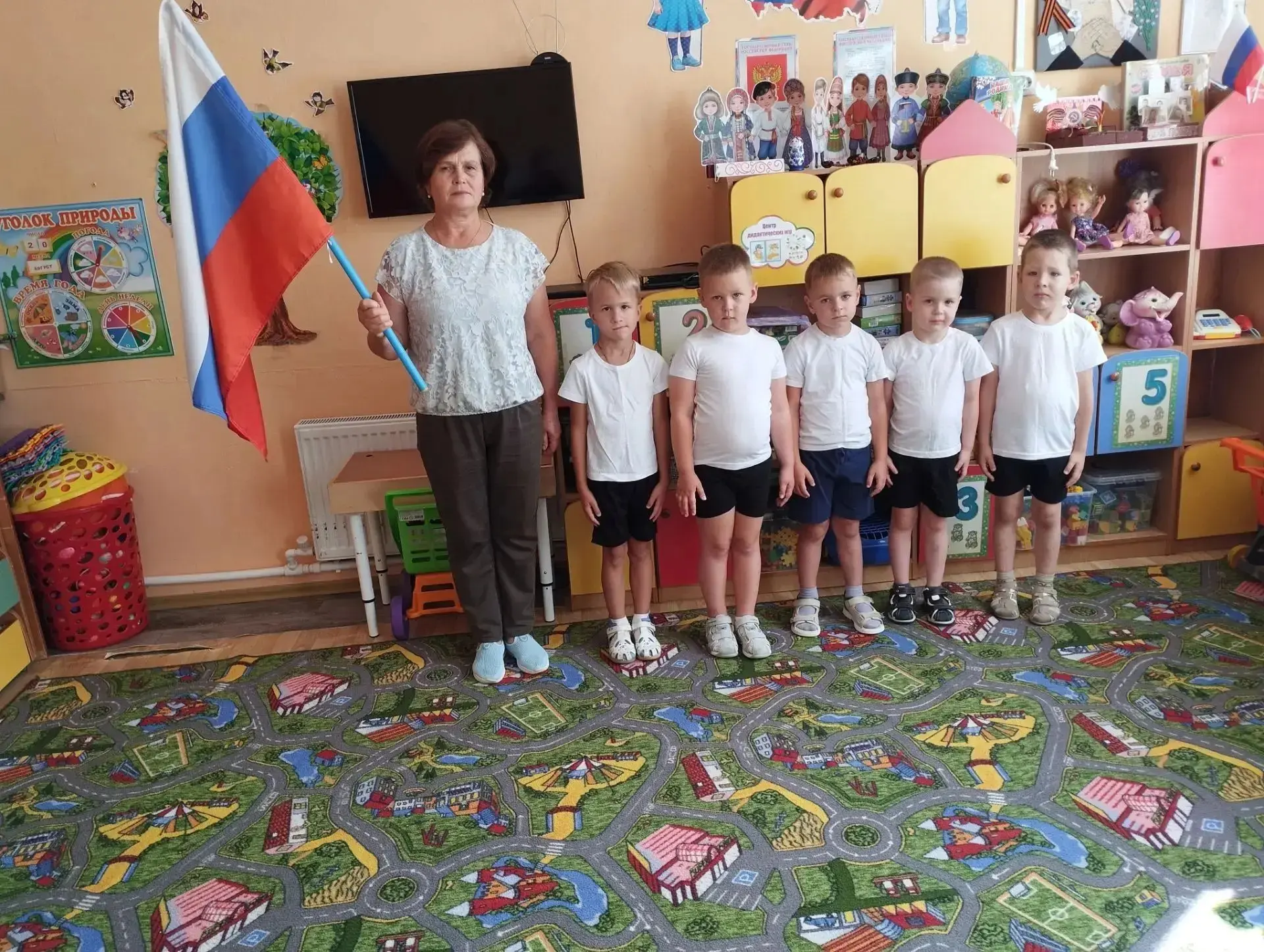 Сегодня в нашем детском саду в старшей "Б"группе прошёл замечательный праздник, посвяще...
