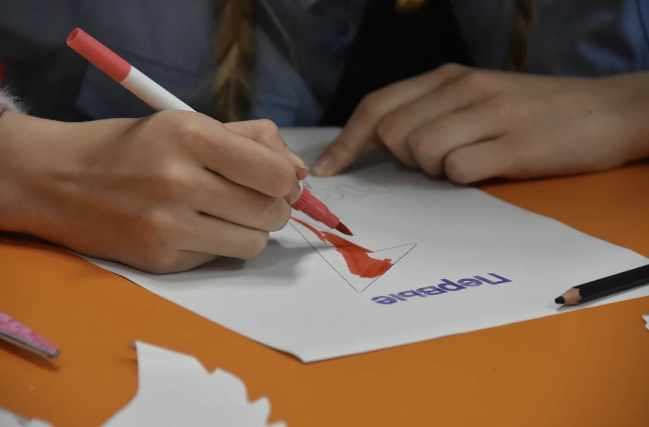 ✂️ В преддверии Великого праздника — Дня Победы — прошли увлекательные мастер-классы по изготовлению