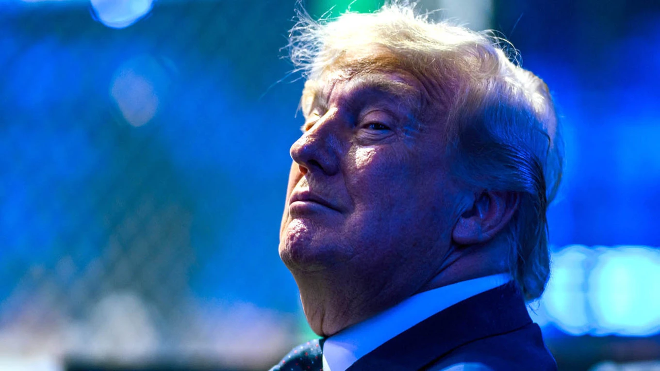 Трамп обещает по $5 тысяч каждому американцу, если республиканцы победят на выборах в К...