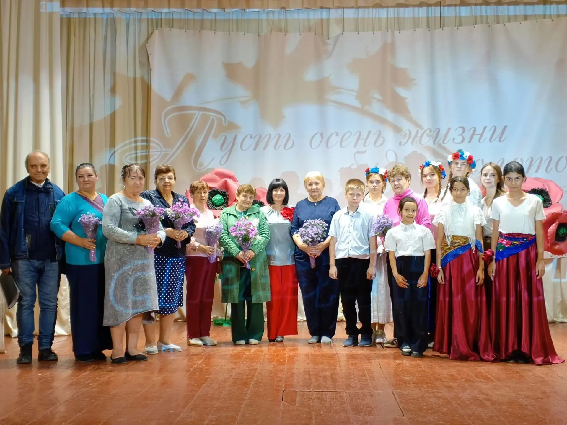 В Доме культуры села Большая Джалга в рамках Международного дня пожилых людей состоялос...