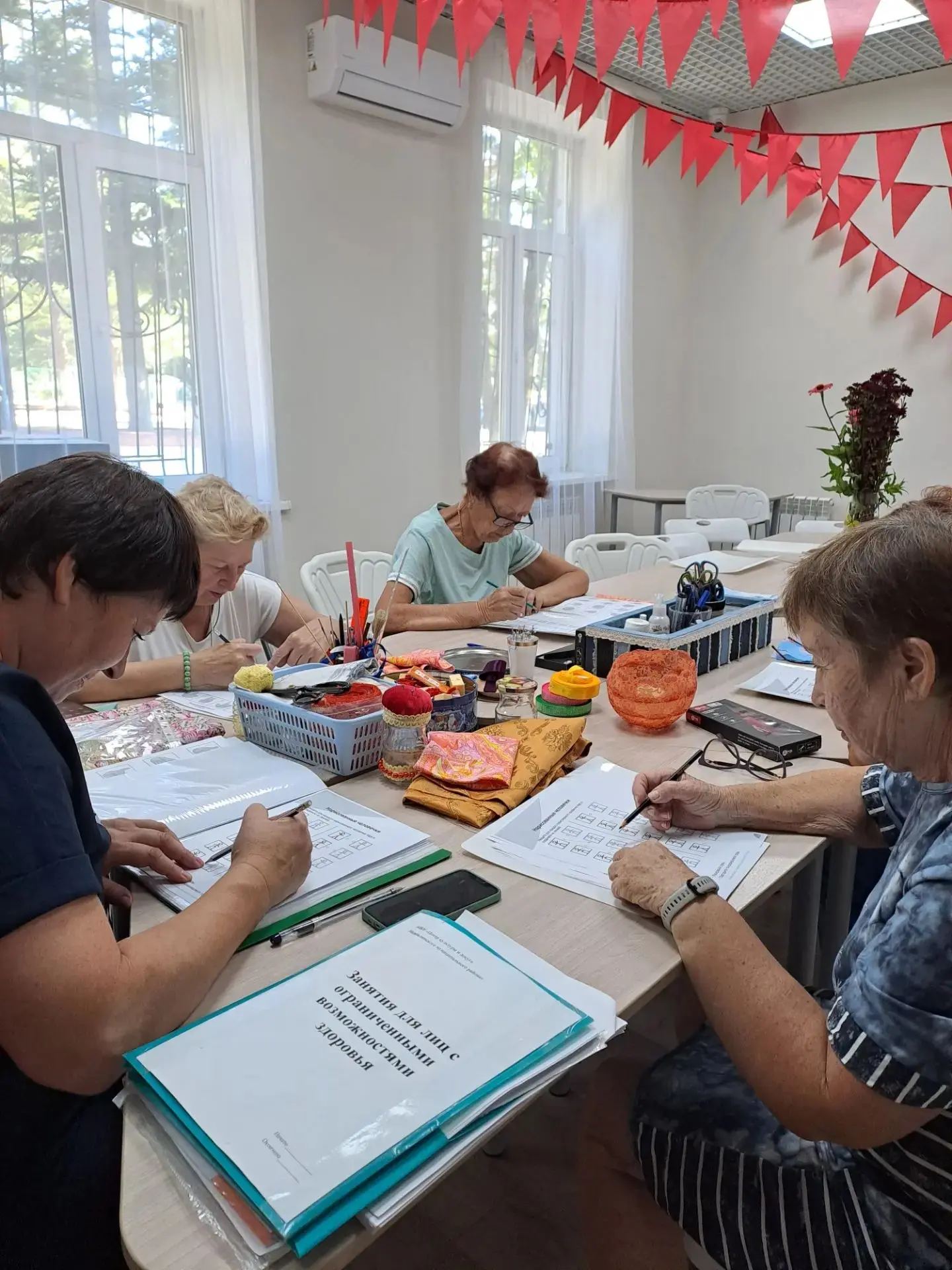 🌟 Сегодня в рамках программы «Активное долголетие» прошел замечательный урок нейрогимн...