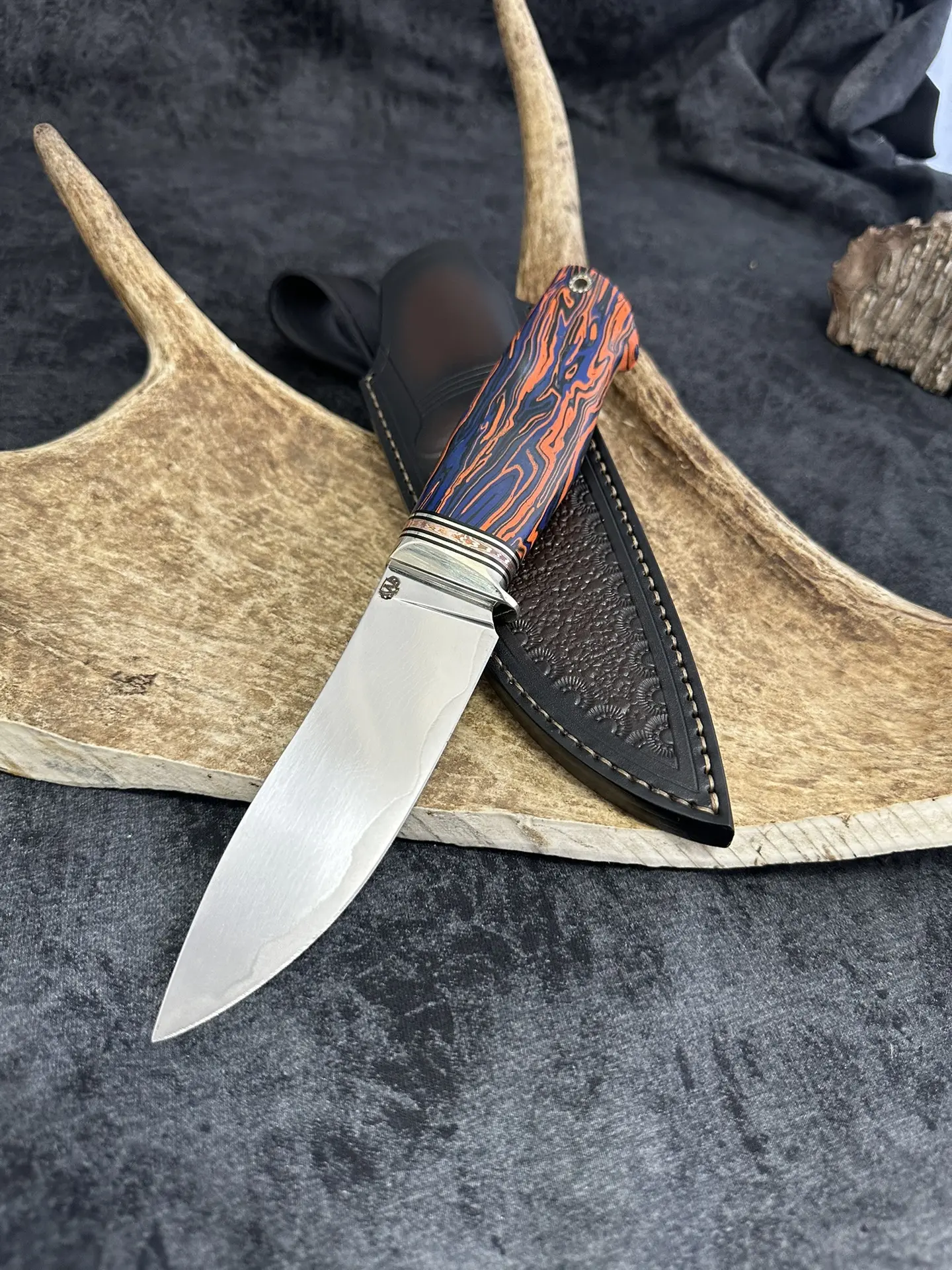 Друзья 🤝 вот есть у меня два красавца из К390 🔥🔪 (с незначительным дефектом на клинк...