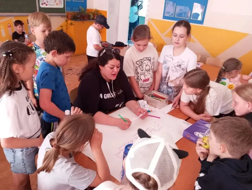 Всем, всем здравствуйте! 👋 И сегодня лагерь "УГОЛЕК" вновь принимал гостей! УРА-А-А! 🎉