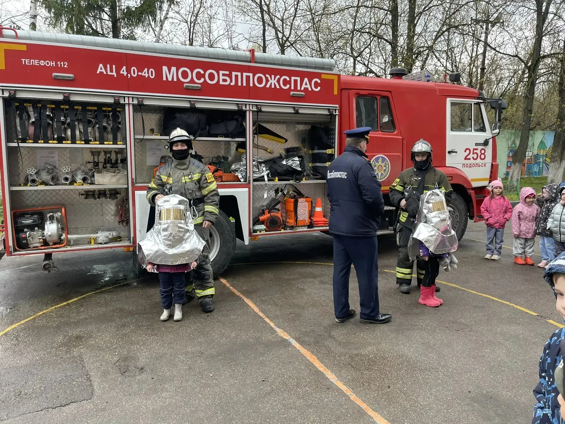 На этой неделе у нас в школе прошли классные часы, посвященные одной из самых трагических дат нашей 