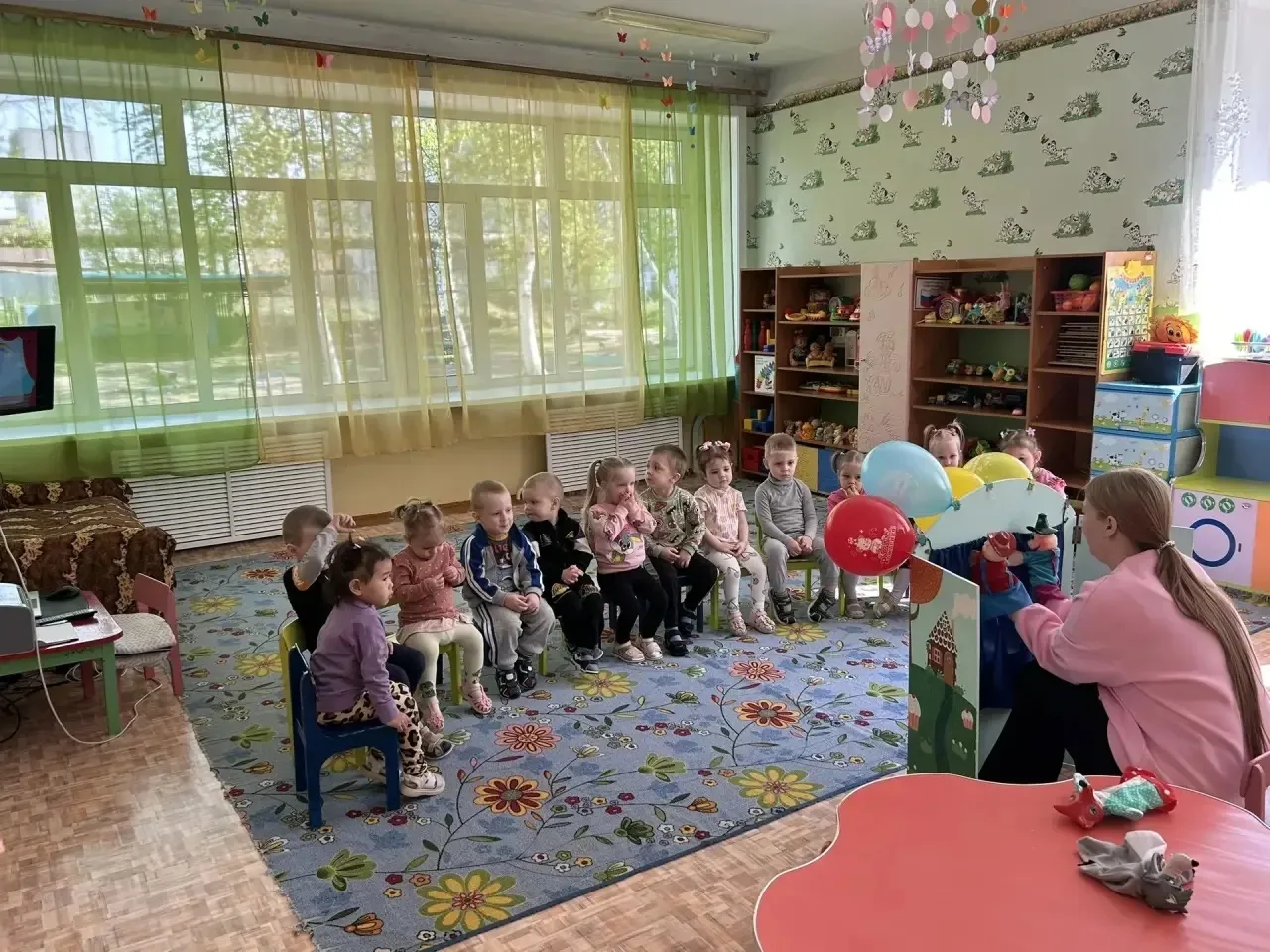 Театрализованная деятельность в группе раннего возраста №4 «Подсолнушек»

В нашей группе прошло теат