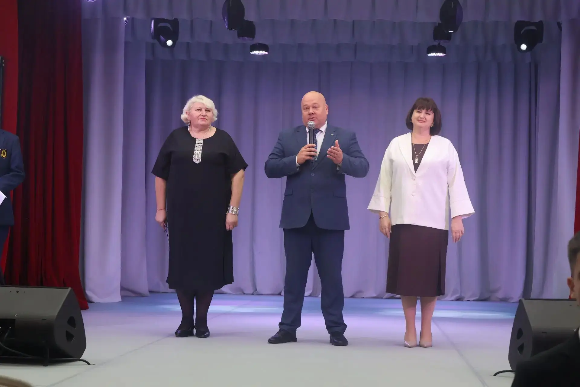 🎉 Праздник для тех, кто учит: в Белоглинском районе поздравили педагогов