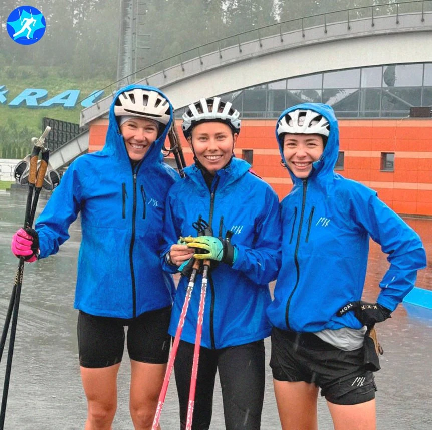☔️ 😊 Кира Дюжева пересеклась с Анной Сола и Анастасией Зыряновой на тренировке в Раубичах