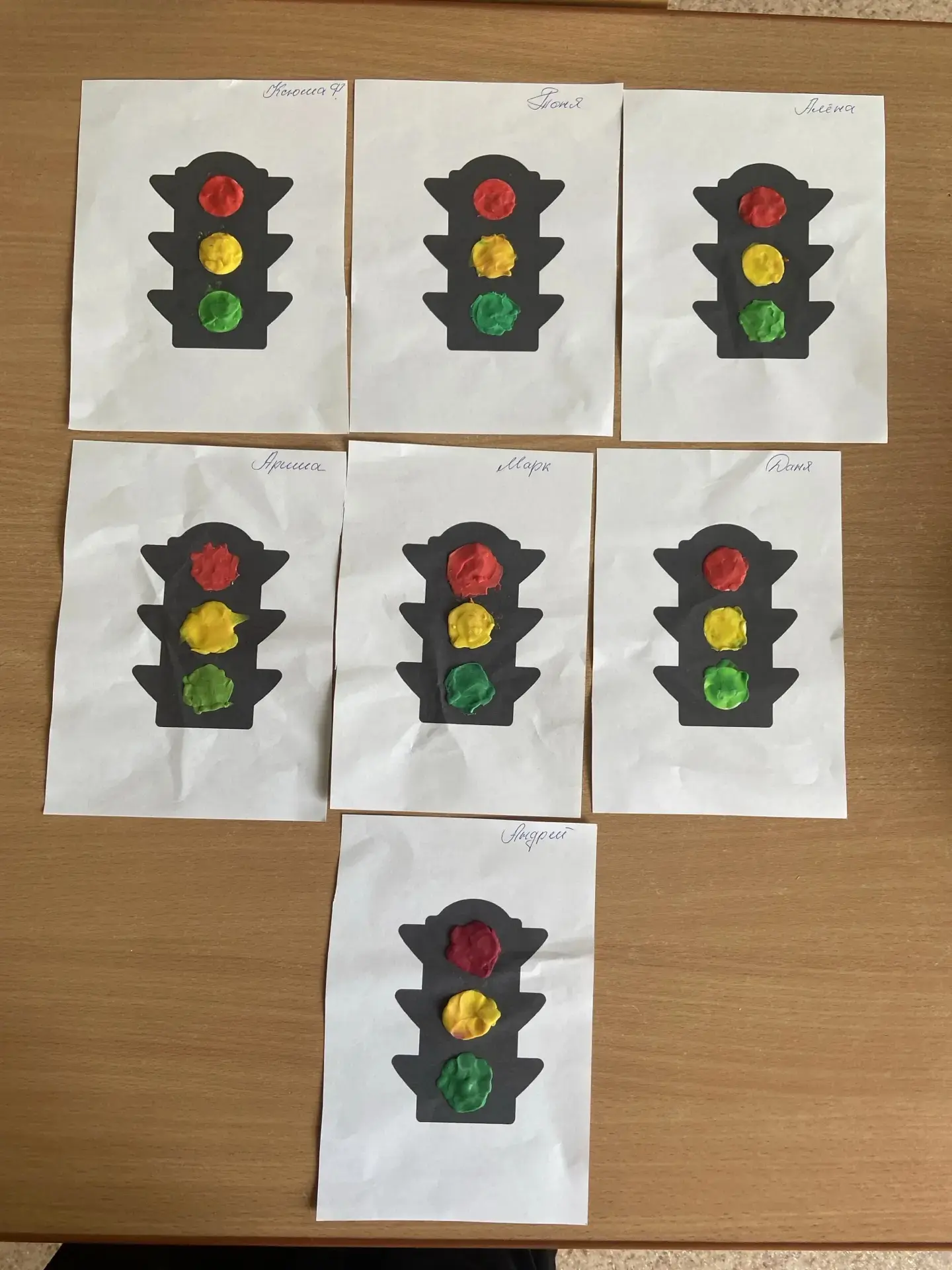 🚗🚦 Безопасность на дороге — наша забота! 🚦🚗

Лето — время долгих прогулок и новых открытий, но и
