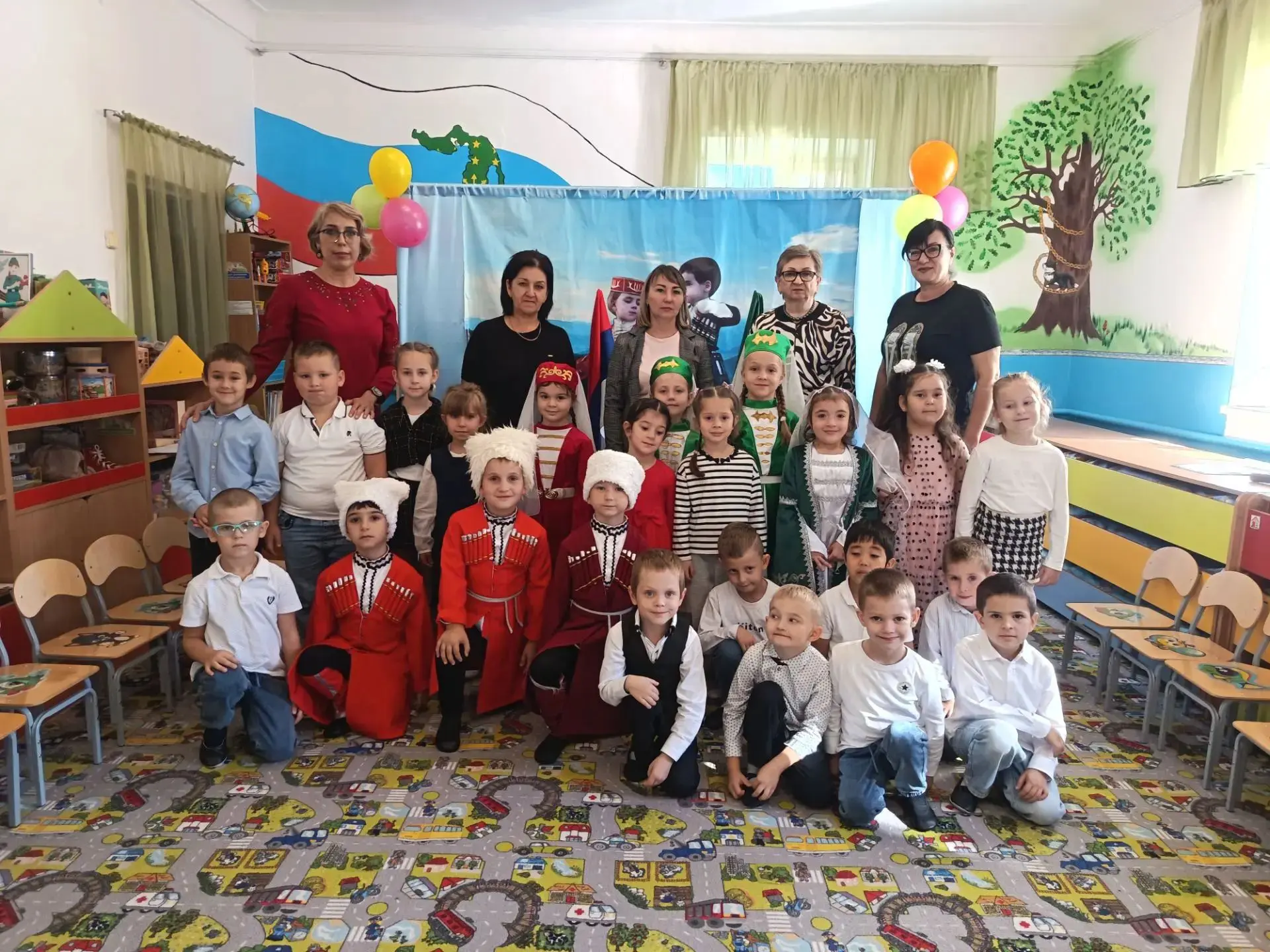 🌞 Солнце светит ярко-ярко,