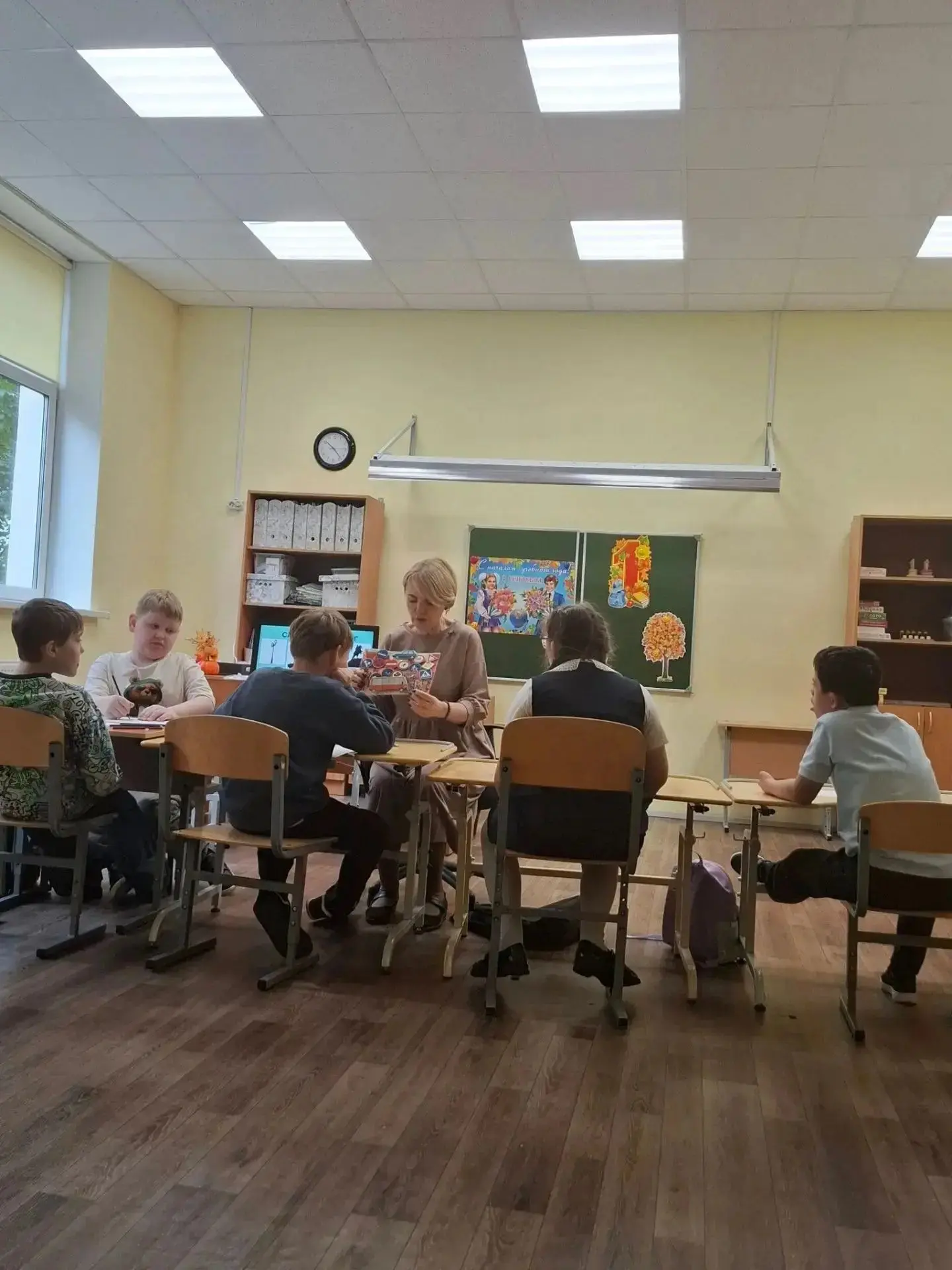 2 сентября во всех классах нашей школы прошли единые профилактические классные часы, по...