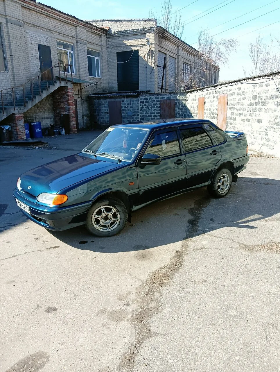 Продам Ваз 2115 2007г.в.
Двигатель 1.6
Ходовая, КПП, двигатель,кузов вложений не требует
Едет бодро!