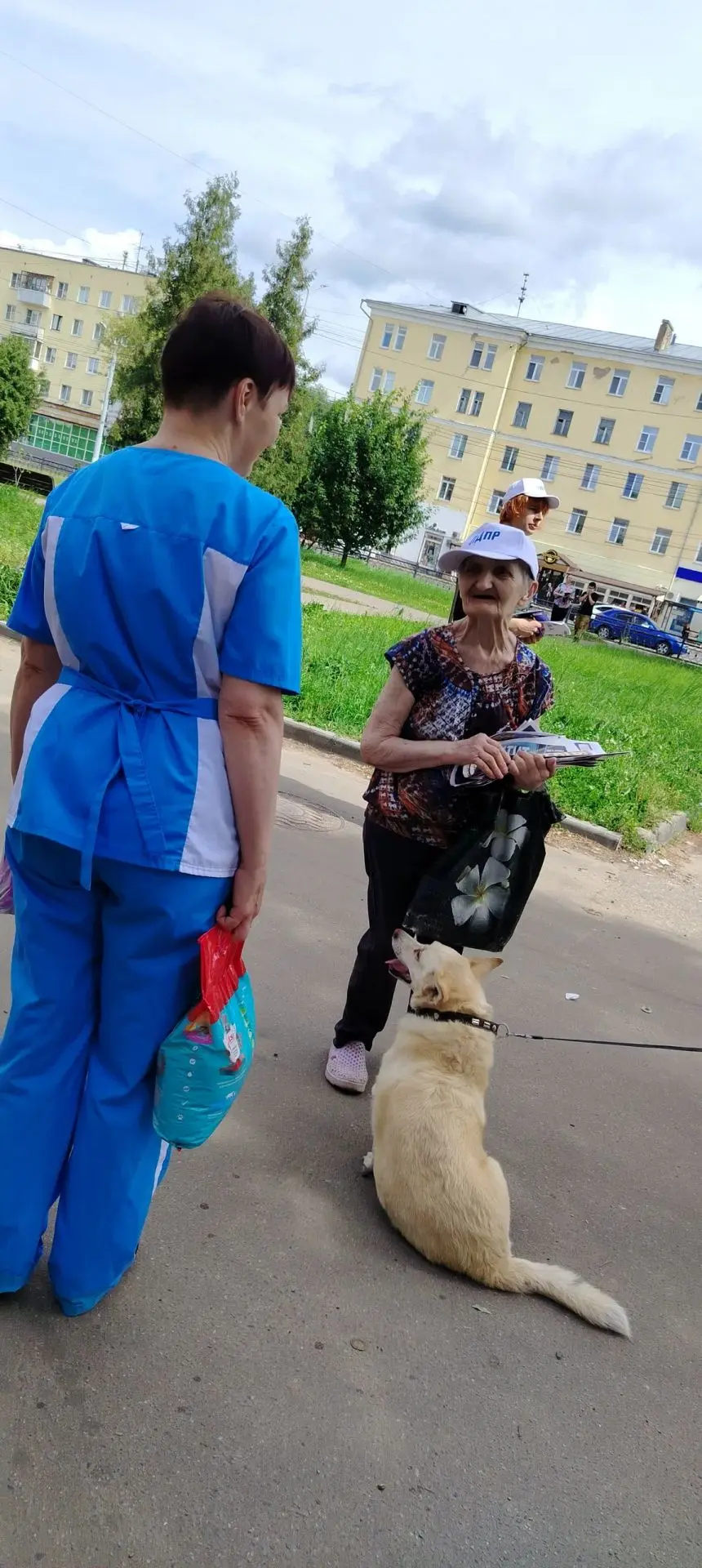 Культурный шок. Бабуля по имени Зоя 87 лет на партийном мероприятии, услышав историю, к...