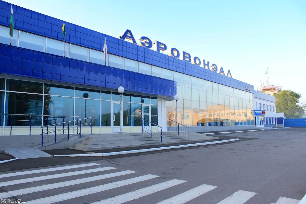 В кузбасских аэропортах задержали утренние рейсы в Сочи, Казань и Санкт-Петербург