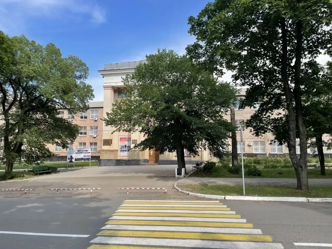 🗣️🖊️Приёмная комиссия Стахановского промышленно-экономического техникума ведёт активную работу!

�