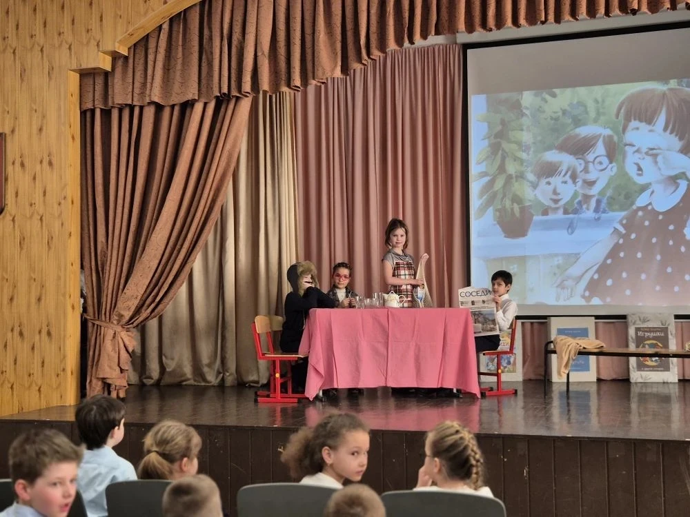 Наука — это не только учебники, но и настоящий праздник! 🧪🎭 20 марта мы ярко и шумно подвели итоги Н