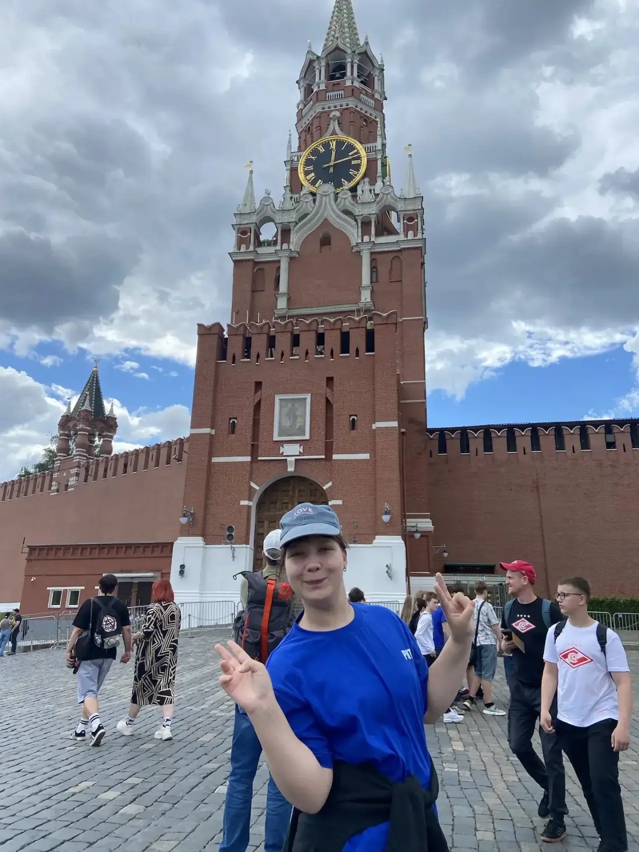🔄 А вы бы согласились поменяться ролями с ребенком? Именно это сейчас делают участники Всероссийског