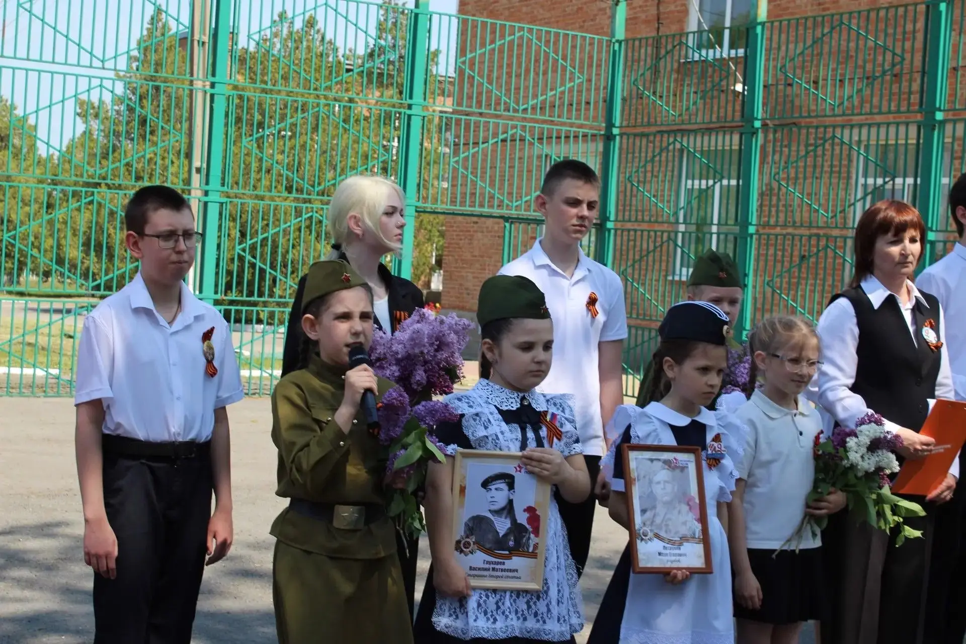 Всероссийская акция «Бессмертный полк: Герои рядом с нами».
