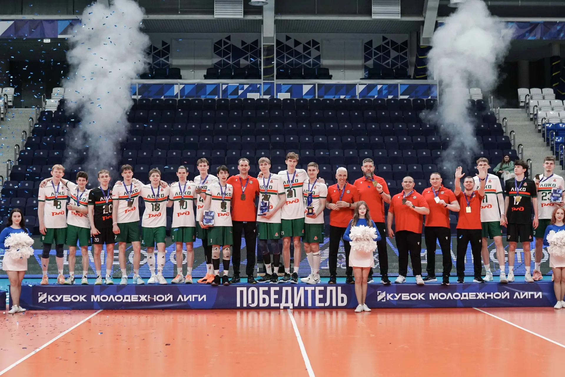 Студенты СибГУФК стали обладателями Кубка Молодежной лиги по волейболу 🏆🏐  19 мая в Сосновом Бору за