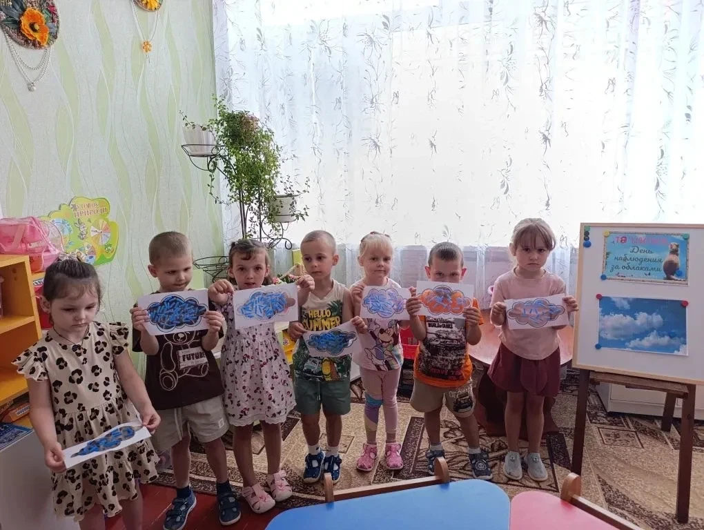 18 июня в группах «Калинка» и «Вишенки» прошёл увлекательный и познавательный день, пос...